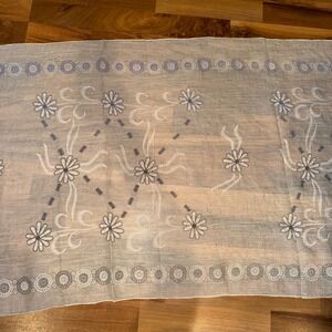 Bay Berry Road Floral Scarf Shawl Wrap Cover Up Lightweight Beige Blue White NWT